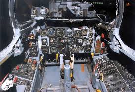 F-100 Super Sabre кабина пилота 